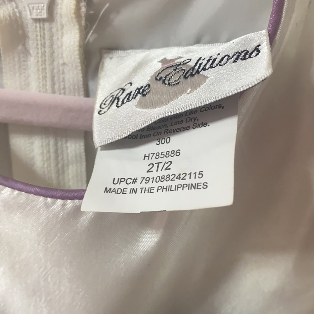 2T Dress - Picture 4 of 4